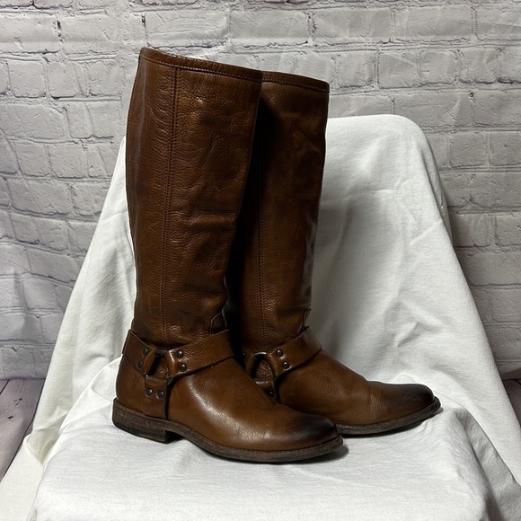 Womens boots - Picture 2 of 9